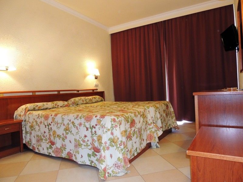 Ruleta Augustus Otel Salou Dış mekan fotoğraf